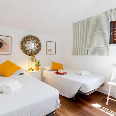 327 Parque Santiago Ii شقة *