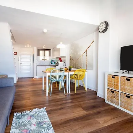 327 Parque Santiago Ii