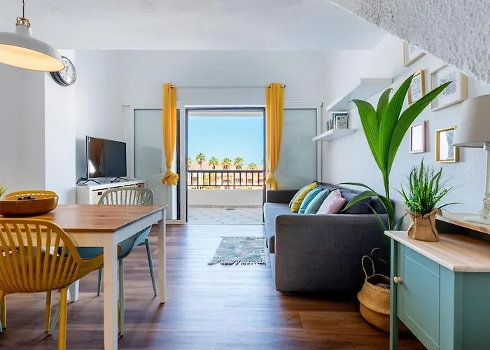 327 Parque Santiago Ii